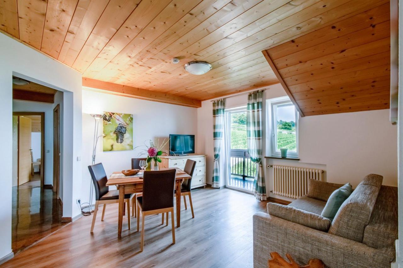 Strahlerhof Apartment Апиано сула Страда дел Вино Екстериор снимка