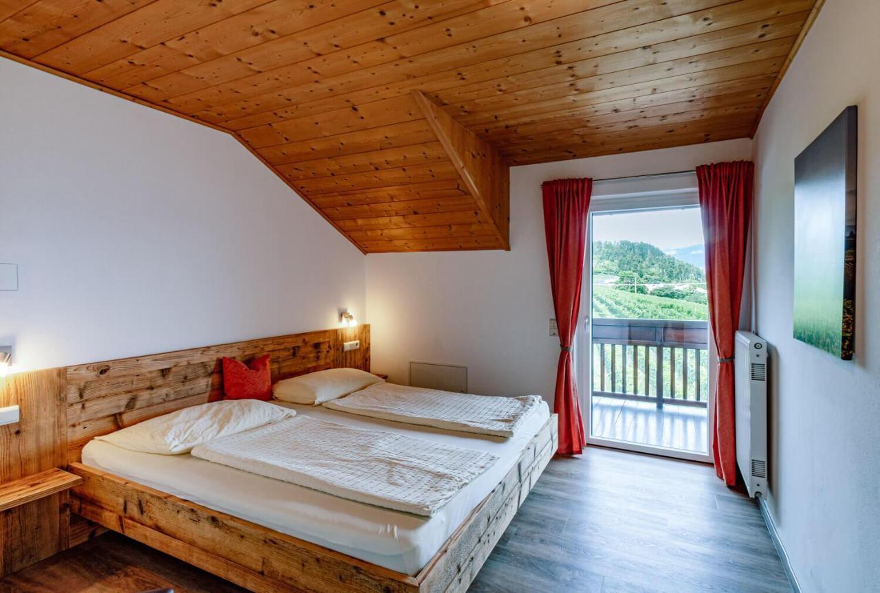 Strahlerhof Apartment Апиано сула Страда дел Вино Екстериор снимка